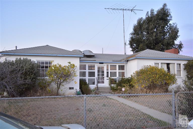 311 E Birch St, Oxnard, CA 93033 photo 1