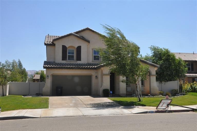 904 Valerie Ln, Tehachapi, CA 93561 photo 1
