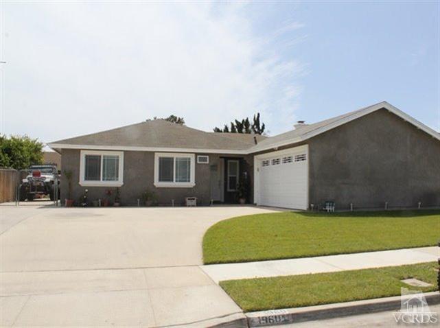 1960 Falkner Pl, Oxnard, CA 93033 photo 1