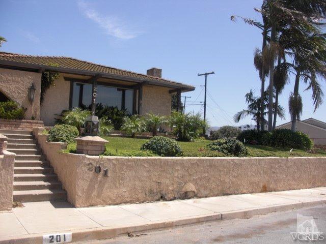 201 Grandview Cir, Camarillo, CA 93010 photo 1