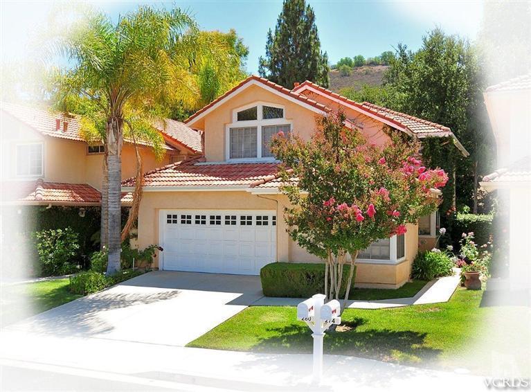 280 St Thomas Dr, Oak Park, CA 91377 photo 1