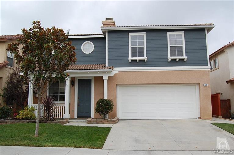 725 Noontide Way, Oxnard, CA 93035 photo 1