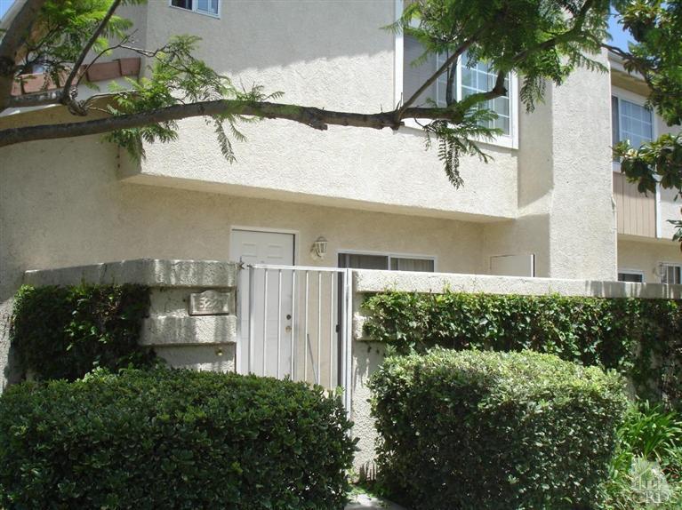 5221 Columbus Pl, Oxnard, CA 93033 photo 1