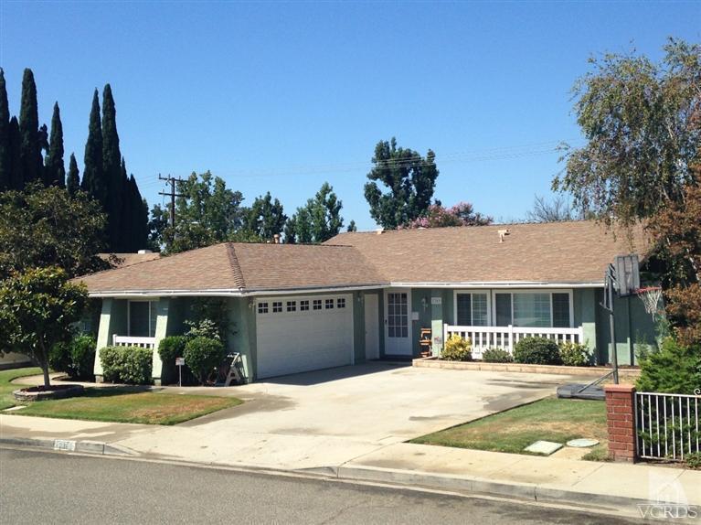 2369 N Collier Ct, Simi Valley, CA 93065 photo 1