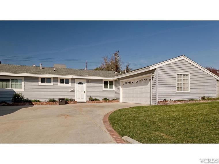 1379 Agnew St, Simi Valley, CA 93065 photo 1