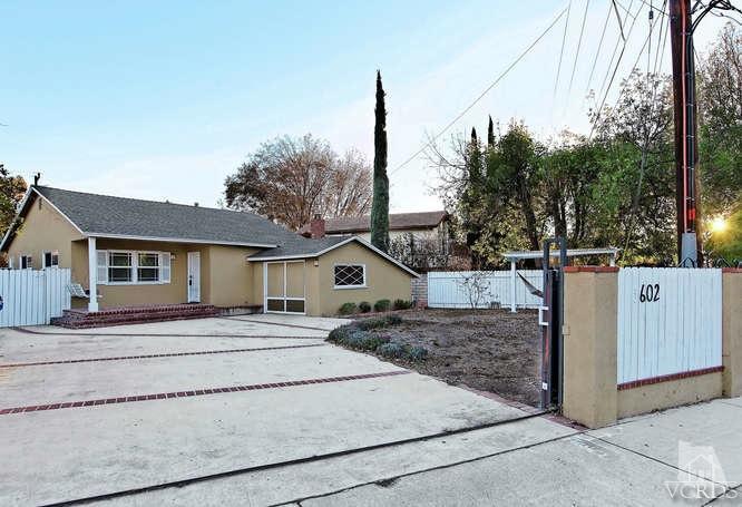 602 E Hillcrest Dr, Thousand Oaks, CA 91360 photo 1