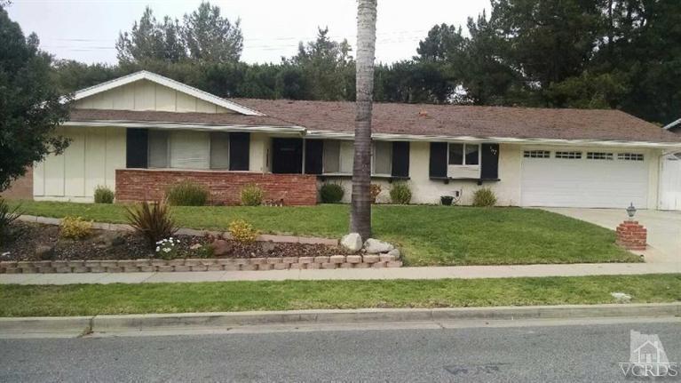 157 E Sidlee St E, Thousand Oaks, CA 91360 photo 1