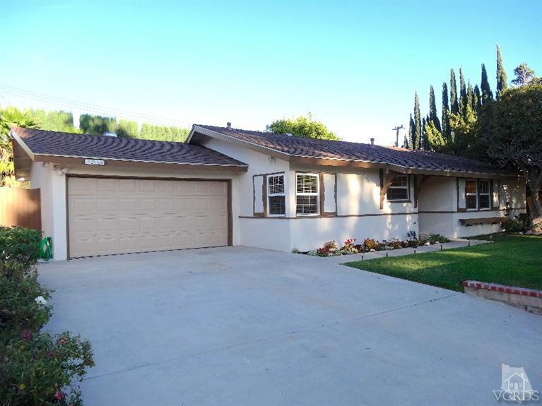 2236 Heather St, Simi Valley, CA 93063 photo 1