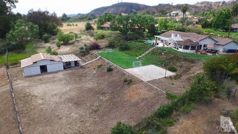 10810 E Las Posas Rd, Camarillo, CA 93012 photo 1