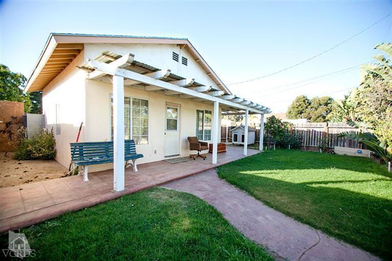 2425 Cortez St, Oxnard, CA 93036 photo 1
