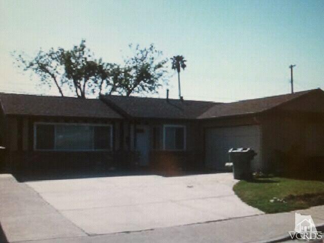 3905 S J St S, Oxnard, CA 93033 photo 1