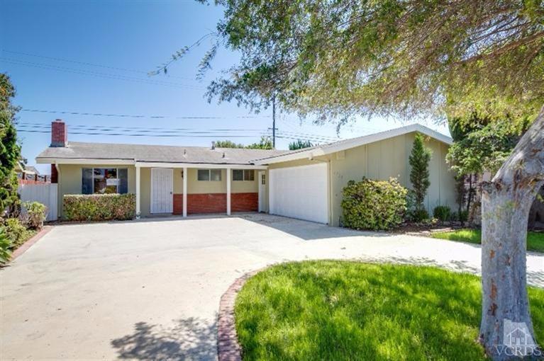 1720 W Hemlock St, Oxnard, CA 93035 photo 1