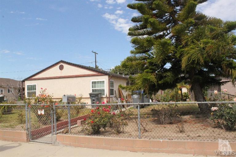 2331 Jackson St, Oxnard, CA 93033 photo 1