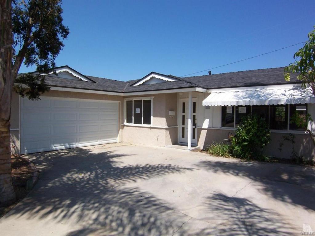1327 W Olive St, Oxnard, CA 93033 photo 1