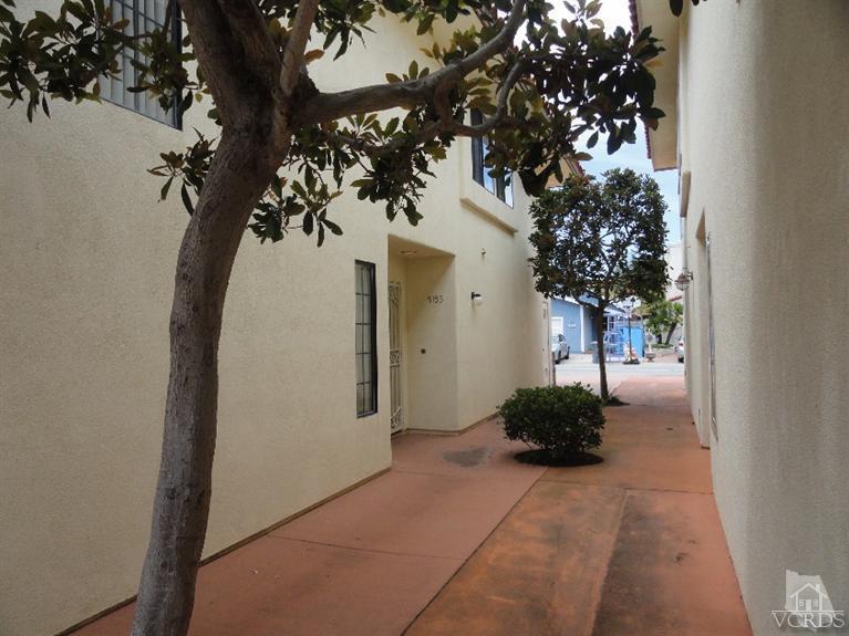 5155 W Wooley Rd, Oxnard, CA 93035 photo 1