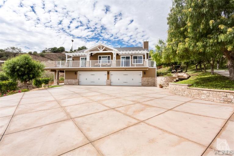 107 N Loop Dr N, Camarillo, CA 93010 photo 1