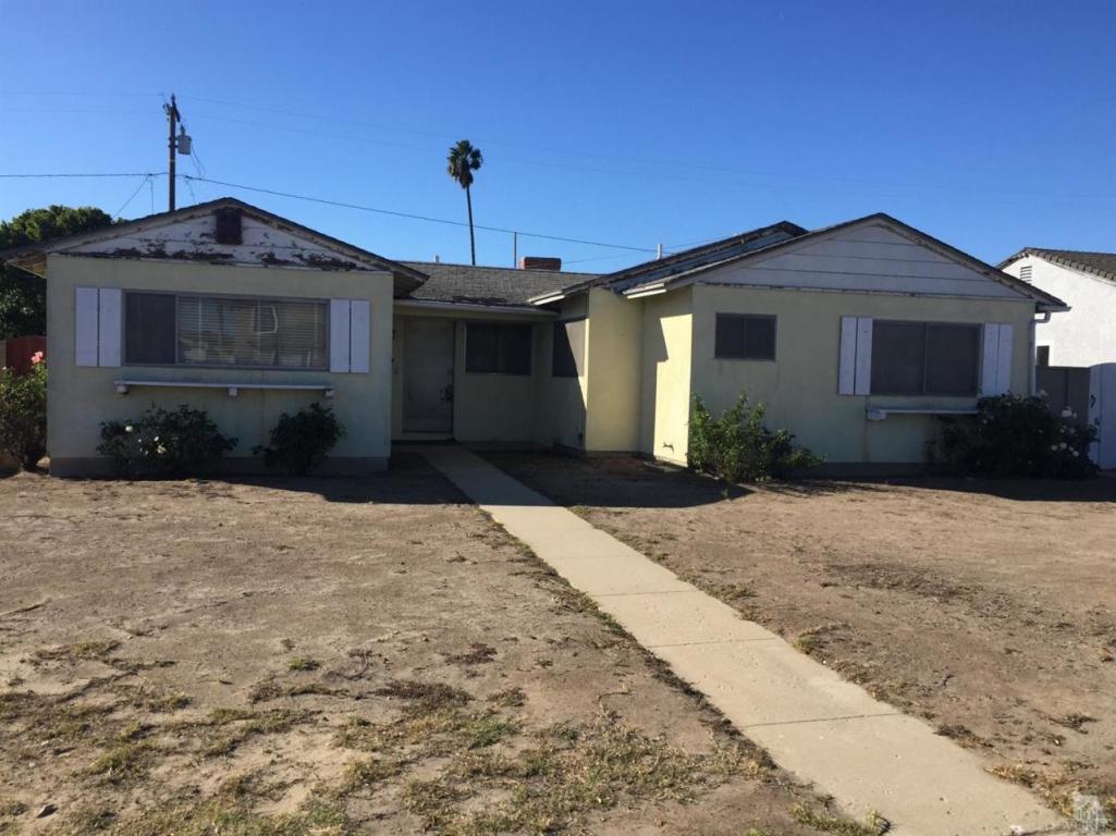 3121 S C St, Oxnard, CA 93033 photo 1
