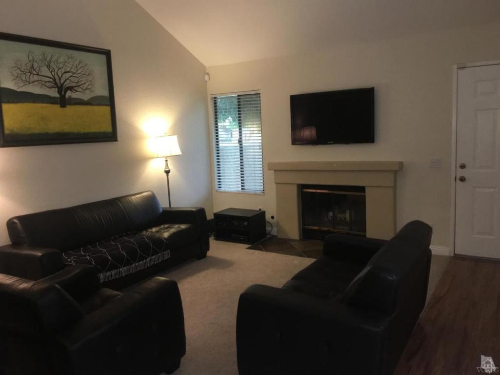 5213 Huntley St #48, Simi Valley, CA 93063 photo 1