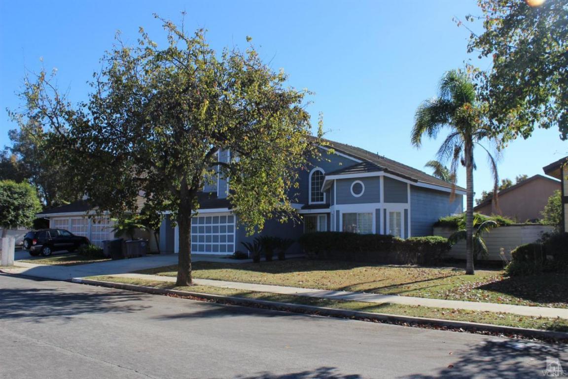 610 Delphinium Pl, Oxnard, CA 93036 photo 1