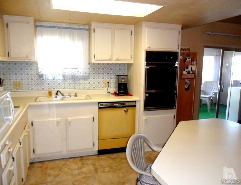 425 Ibsen, Oxnard, CA 93033 photo 1