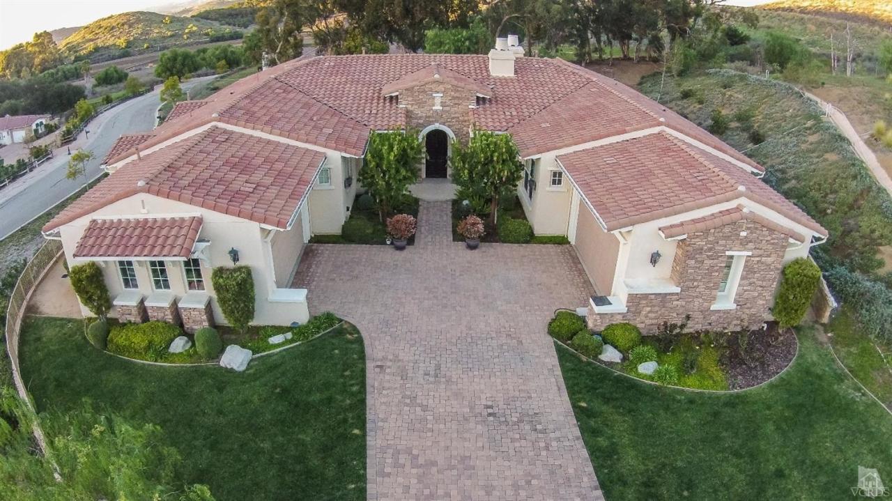 1912 Maya Pradera Ln, Moorpark, CA 93021 photo 1
