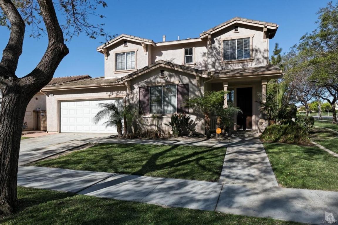 1135 Rosalinda Dr, Oxnard, CA 93030 photo 1