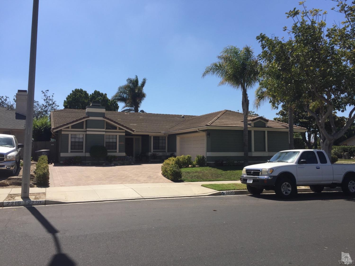 2220 Ivanhoe Ave, Oxnard, CA 93030 photo 1