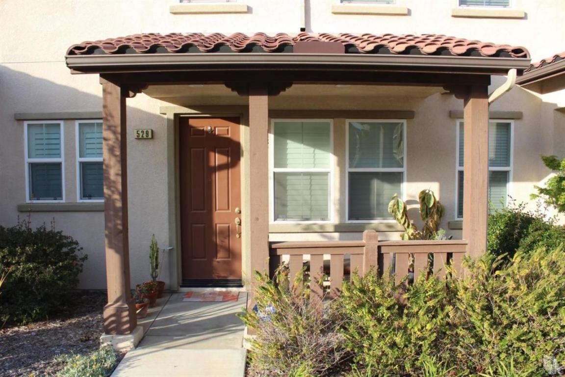 529 Green River St, Oxnard, CA 93036 photo 1