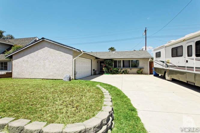 2105 Denny St, Simi Valley, CA 93065 photo 1