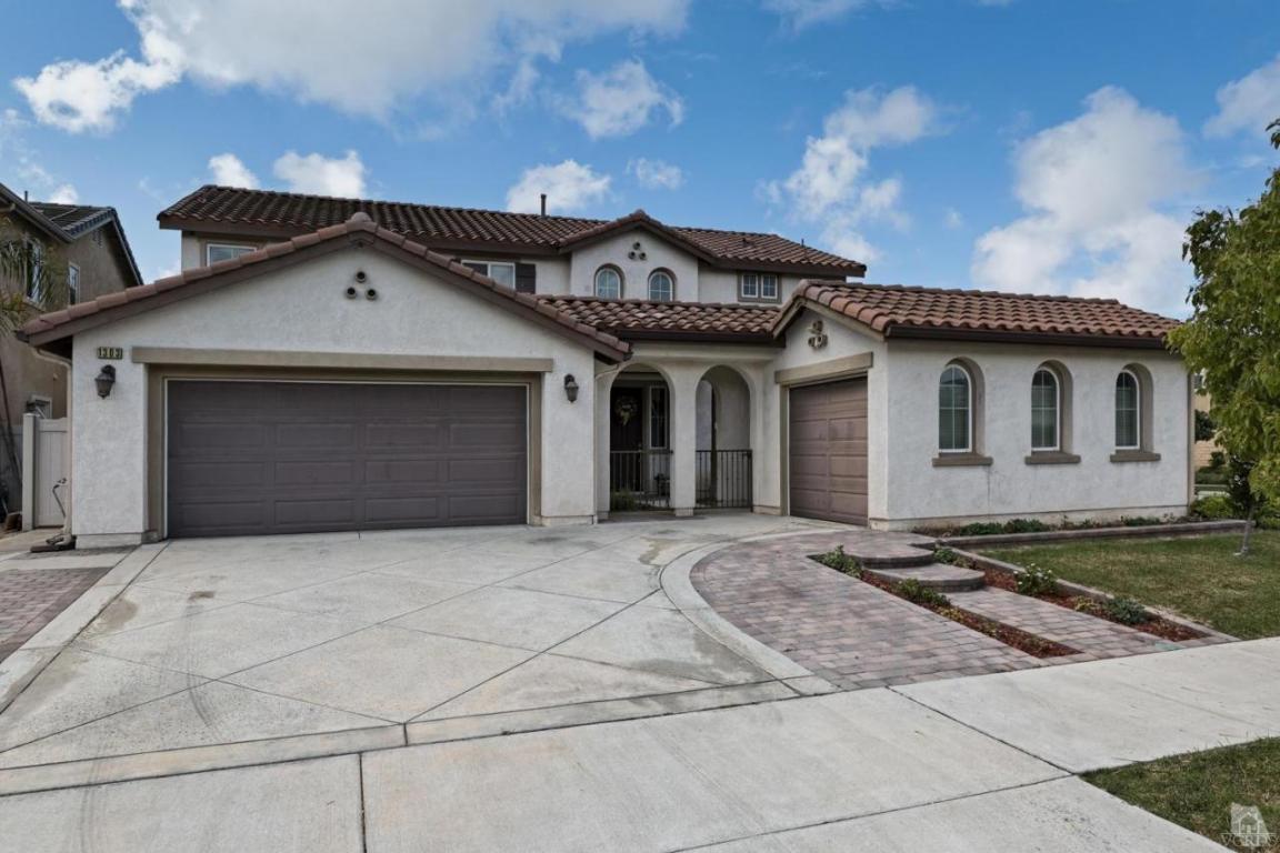1303 Sombra Way, Oxnard, CA 93030 photo 1