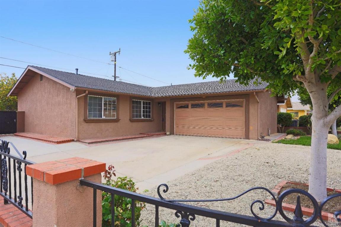 2104 San Luis St, Oxnard, CA 93030 photo 1