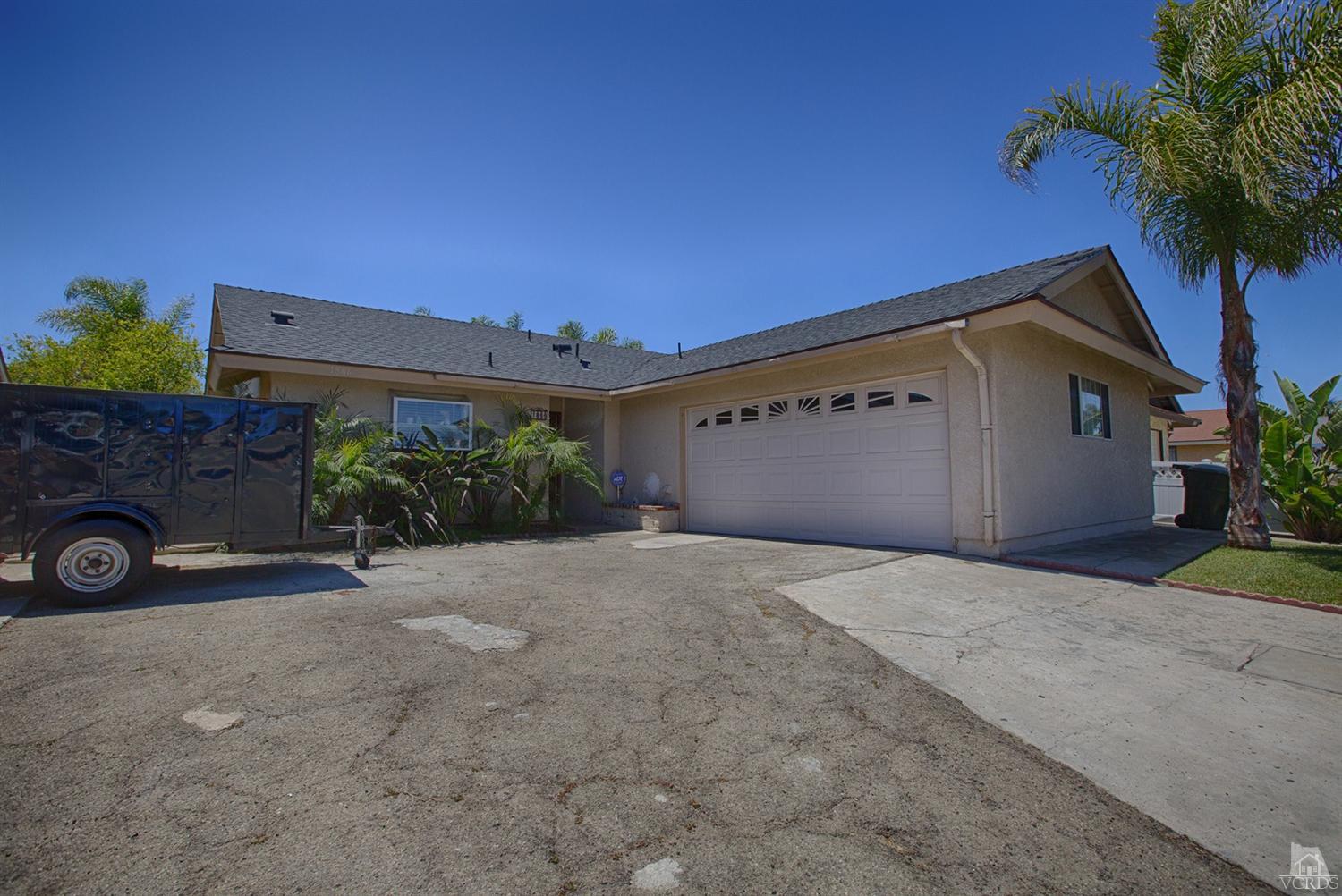 1866 Ferrara Way, Oxnard, CA 93030 photo 1
