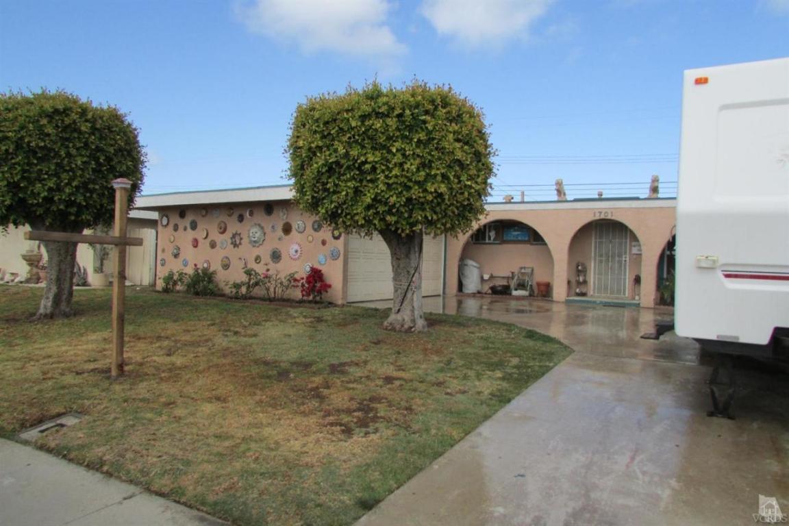 1701 Visalia St, Oxnard, CA 93035 photo 1
