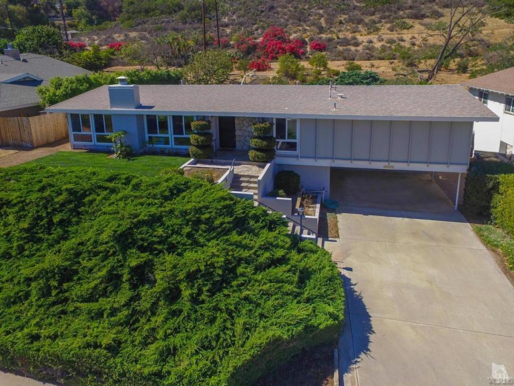 1013 Mesa Dr, Camarillo, CA 93010 photo 1