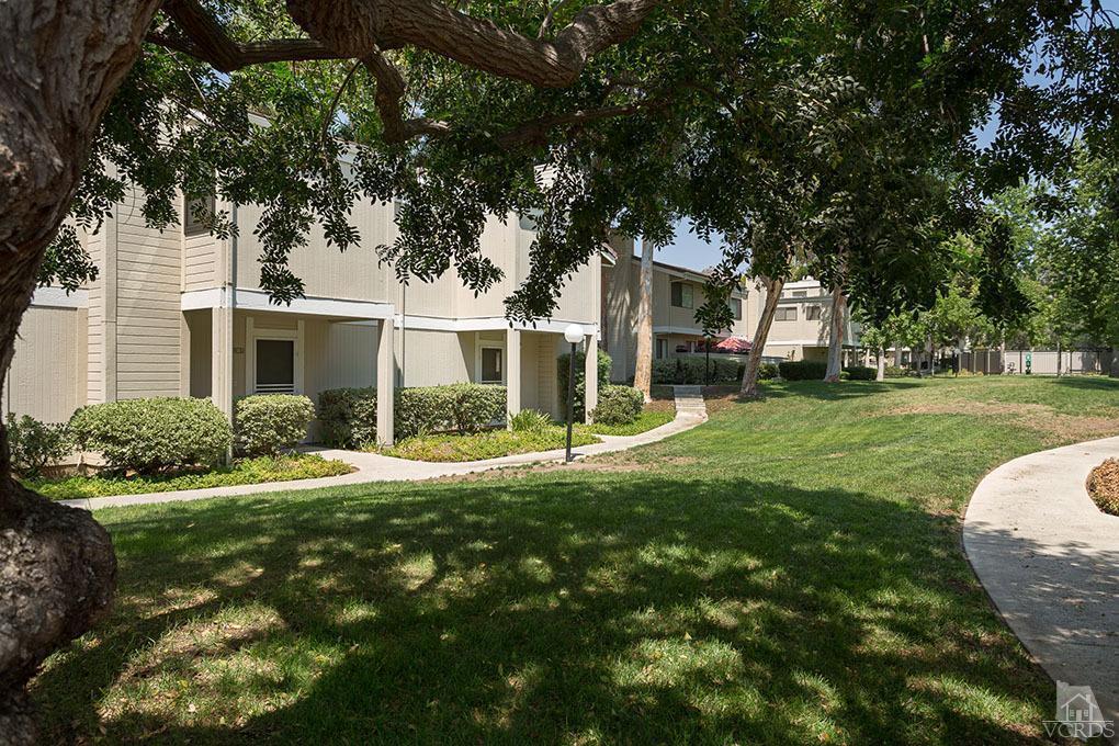 6474 Twin Circle Ln #5, Simi Valley, CA 93063 photo 1