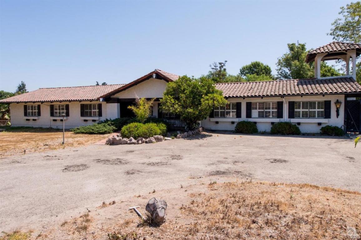 130 Avocado Pl, Camarillo, CA 93010 photo 1