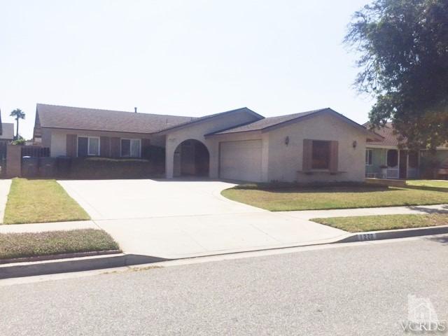 1220 Astoria Pl, Oxnard, CA 93030 photo 1