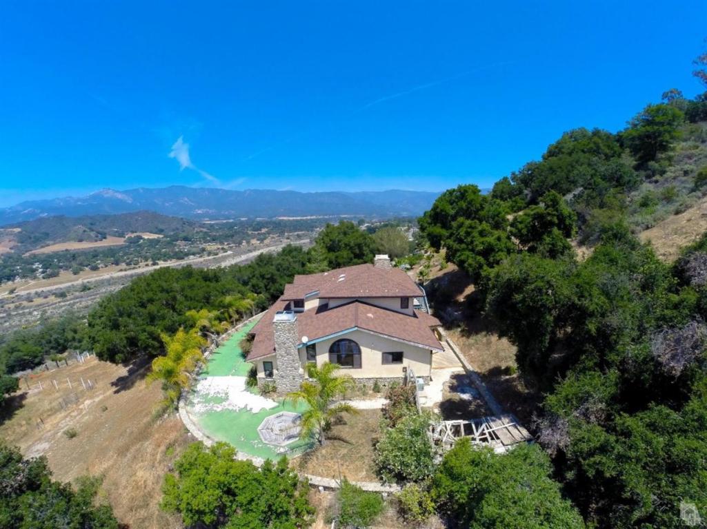 10900 Ventura Ave, Oak View, CA 93022 photo 1
