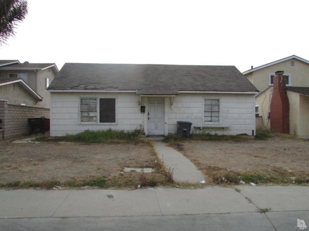 1436 Valley Park Dr, Oxnard, CA 93033 photo 1