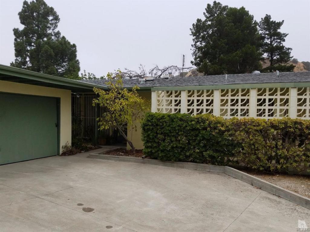 9515 Crystal View Dr, Tujunga, CA 91042 photo 1