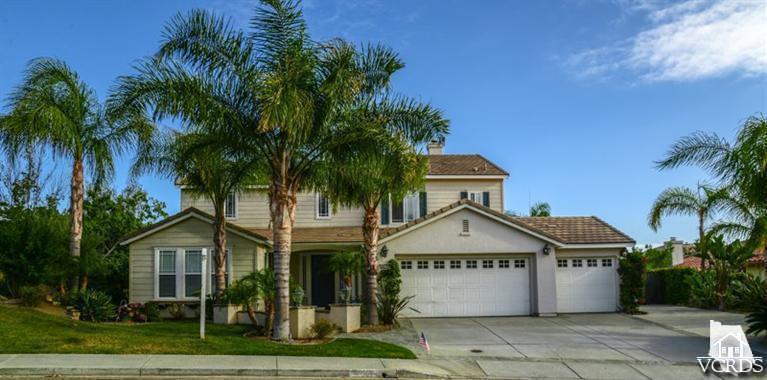 5574 Moonshadow St, Simi Valley, CA 93063 photo 1