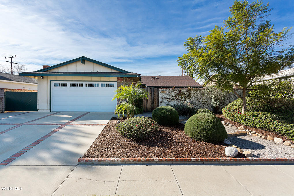 2221 Lindale Ave, Simi Valley, CA 93065 photo 1