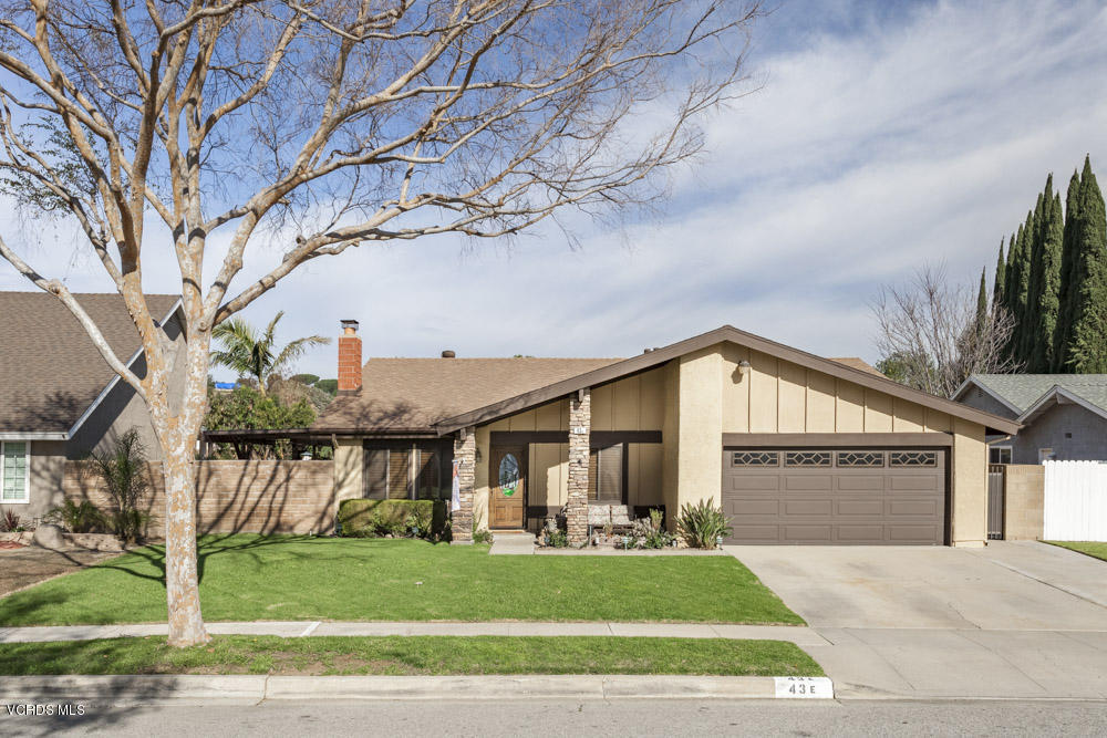 43 E Bonita Dr, Simi Valley, CA 93065 photo 1
