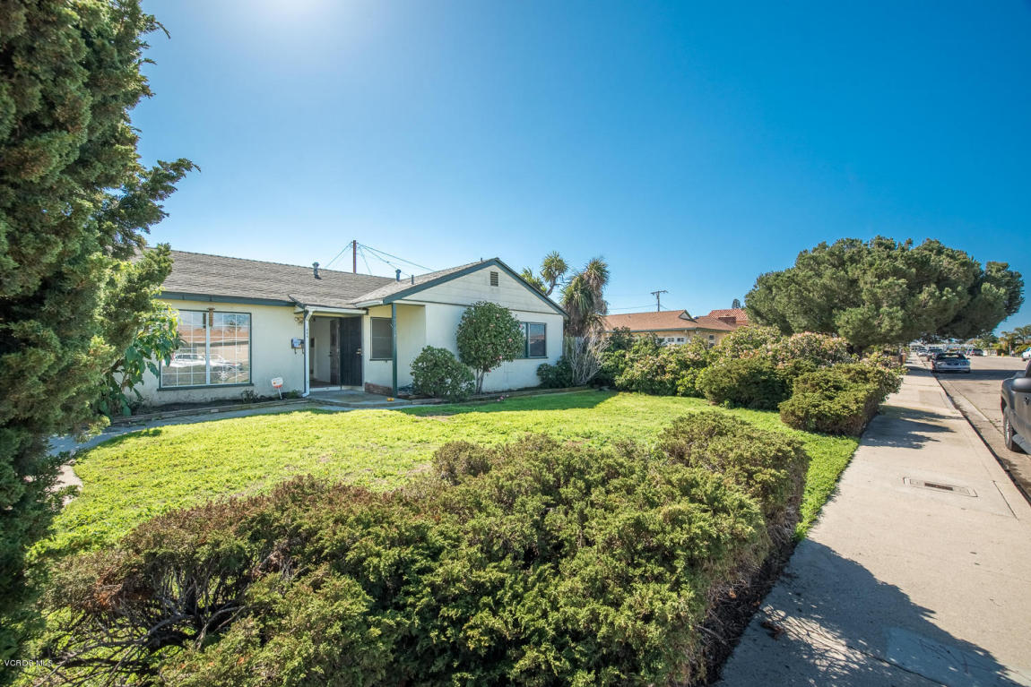 664 E Maple St, Oxnard, CA 93033 photo 1