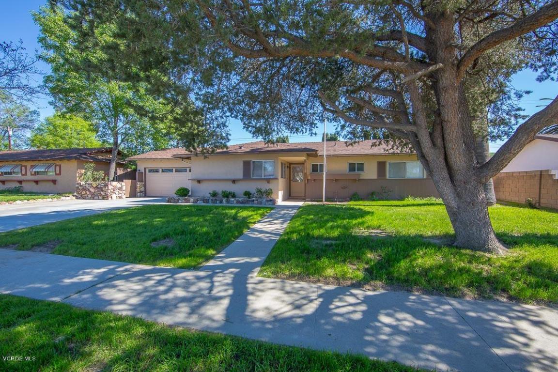 3574 Hearst Dr, Simi Valley, CA 93063 photo 1