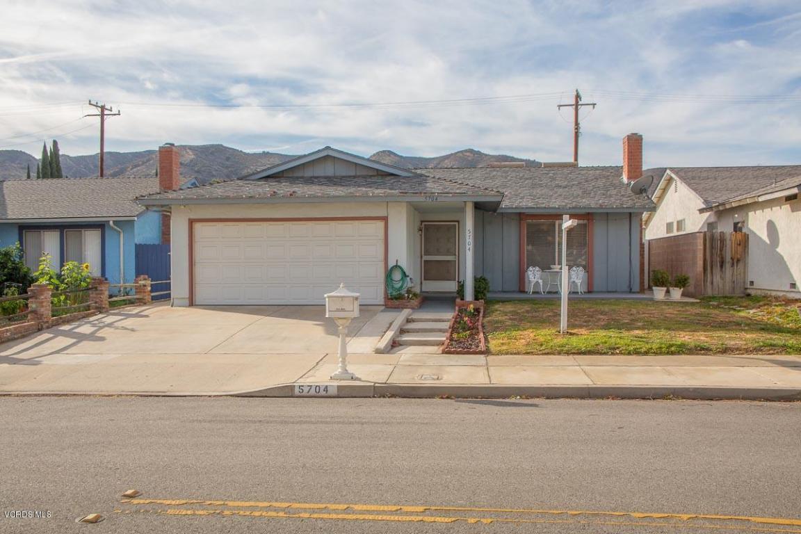 5704 Damon St, Simi Valley, CA 93063 photo 1