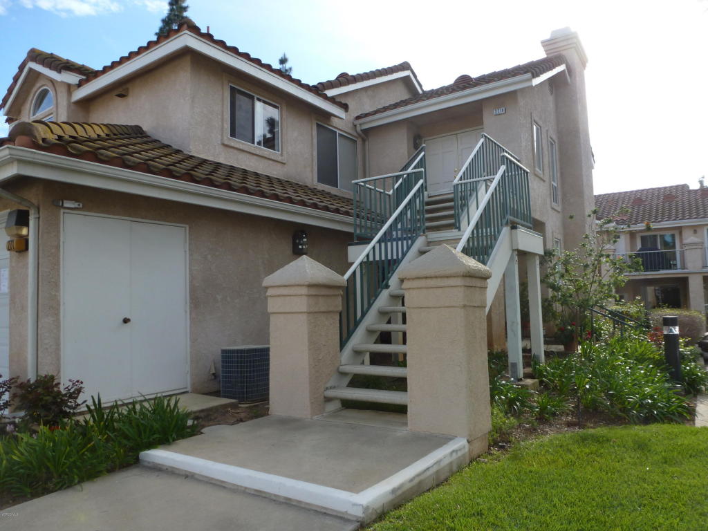 271 Augustine Way #B, Simi Valley, CA 93065 photo 1