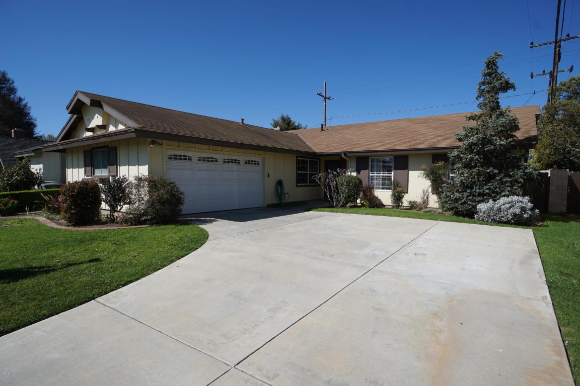 1311 Lakehurst St, Oxnard, CA 93030 photo 1
