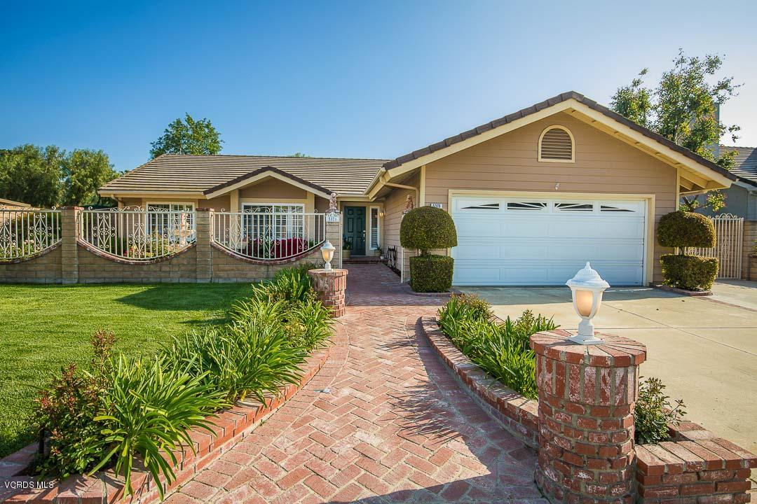 5378 Placerita Dr, Simi Valley, CA 93063 photo 1