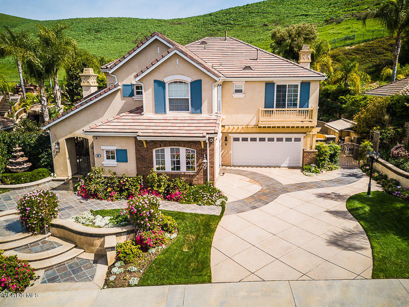 588 Rustic Hills Dr, Simi Valley, CA 93065 photo 1
